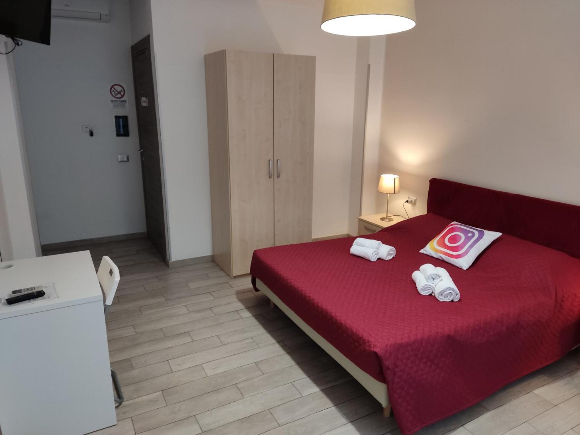 Guest House Web Room Pisa Buitenkant foto